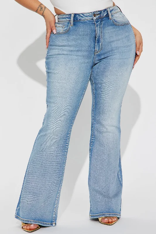 Let Them Know Stretch Flare Jean - Light Wash