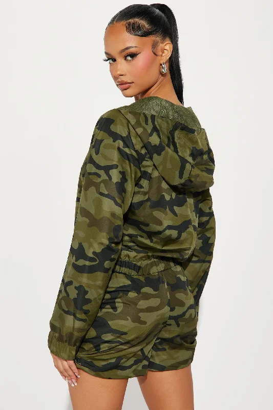 Playing Games Camo Windbreaker - Olive/combo