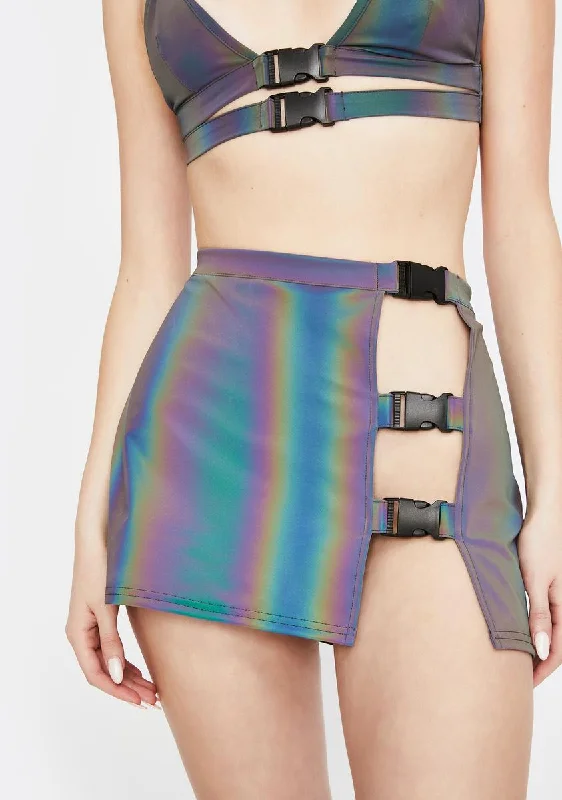 Spectral Frequency Reflective Buckle Skirt