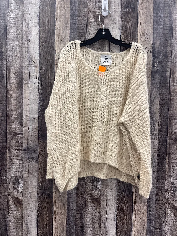 Cream Sweater Urban Outfitters, Size M