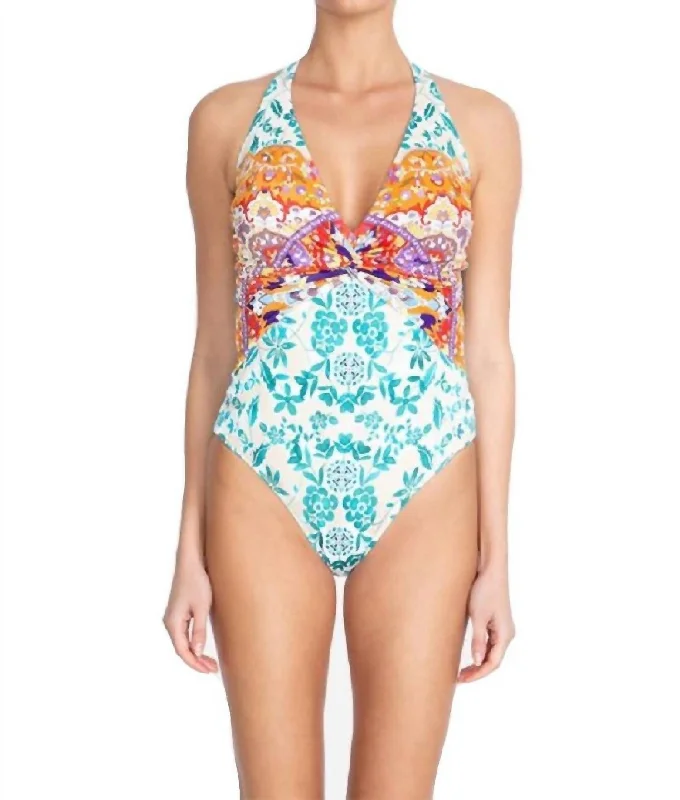 Ellyo Twist One Piece In Multi