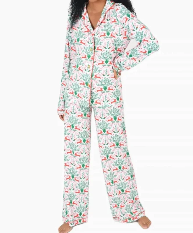 Long Sleeve Pajama Pant Set In Royal Reindeer