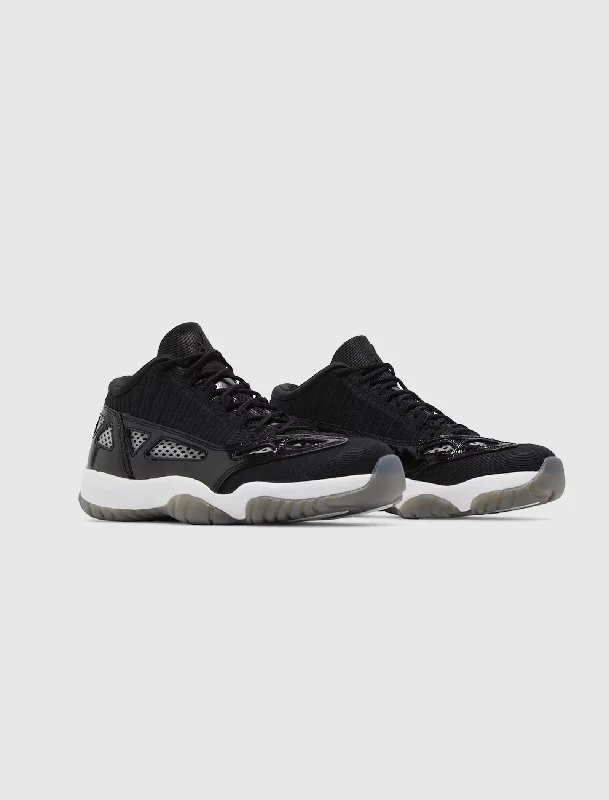 AIR JORDAN 11 RETRO LOW IE ""BLACK/WHITE""