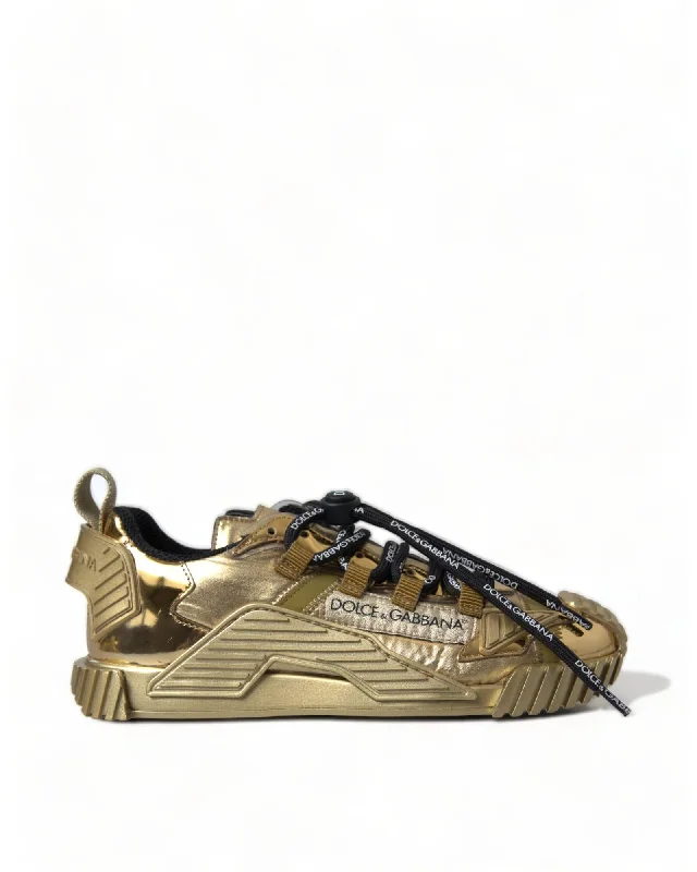 Dolce & Gabbana Low Top Sneakers with Logo Detailing