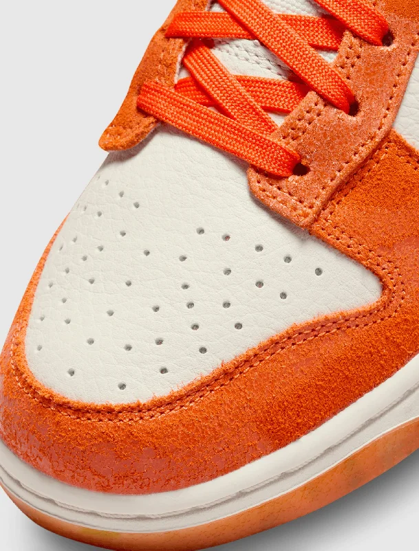 WOMEN'S DUNK LOW ""CRACKED ORANGE""